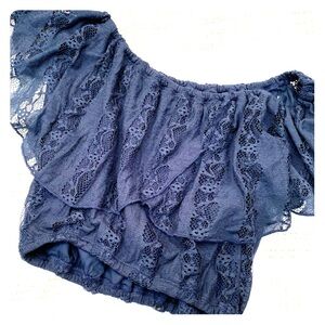 Abercrombie & Fitch Lace Crop Top